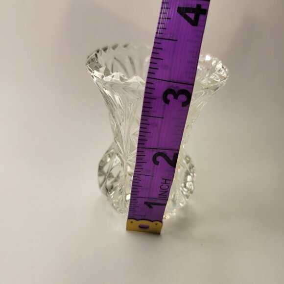 Small Crystal Mini Vase - Picture 5 of 9